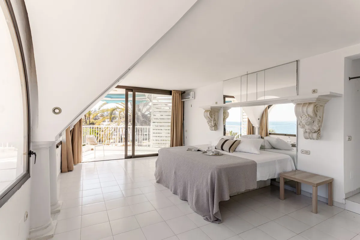 b3aa9faf-a091-4742-a944-0574c6e1d869