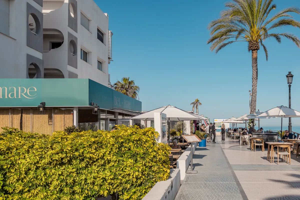 ed009179-c221-415a-9a49-ce482da55121