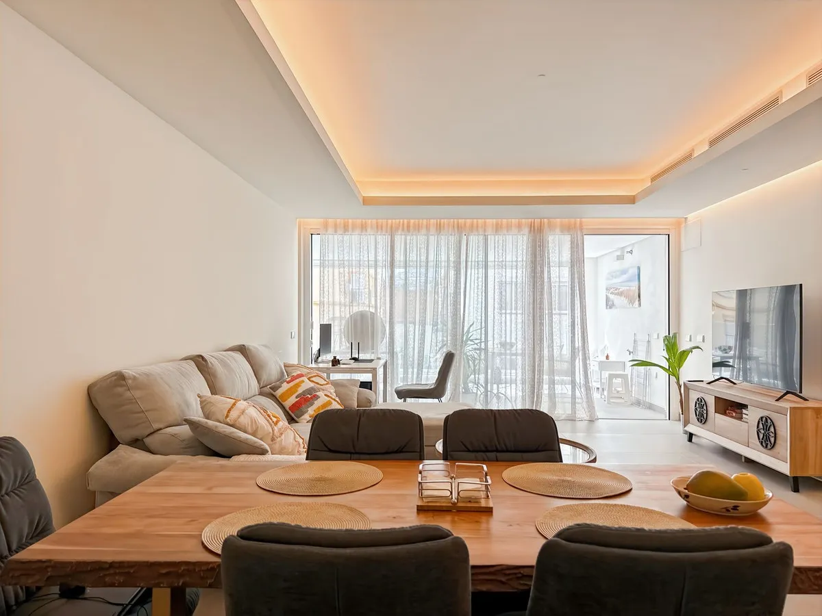 b392a303-90f8-42da-ac0d-1b596aac9107