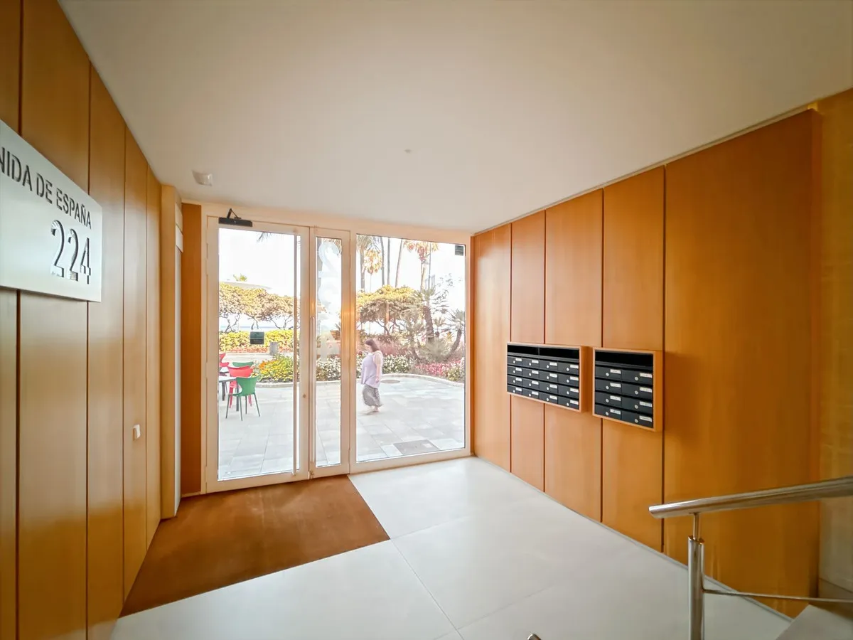 ec907229-48fb-4140-8f85-52a9f69fd14d