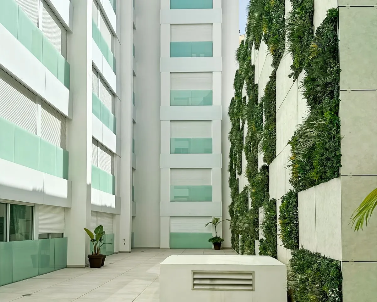 ff20ca7b-eb17-4cd9-b180-5d519433423c