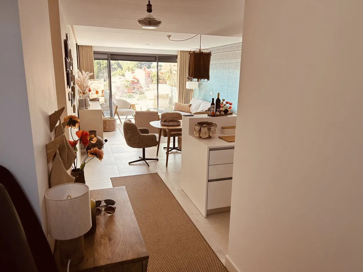 bdb11880-256c-452a-afab-ea5352ae626d