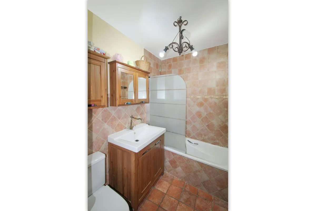 55f8bb19-09ca-448a-8cd7-00334aa76a9c