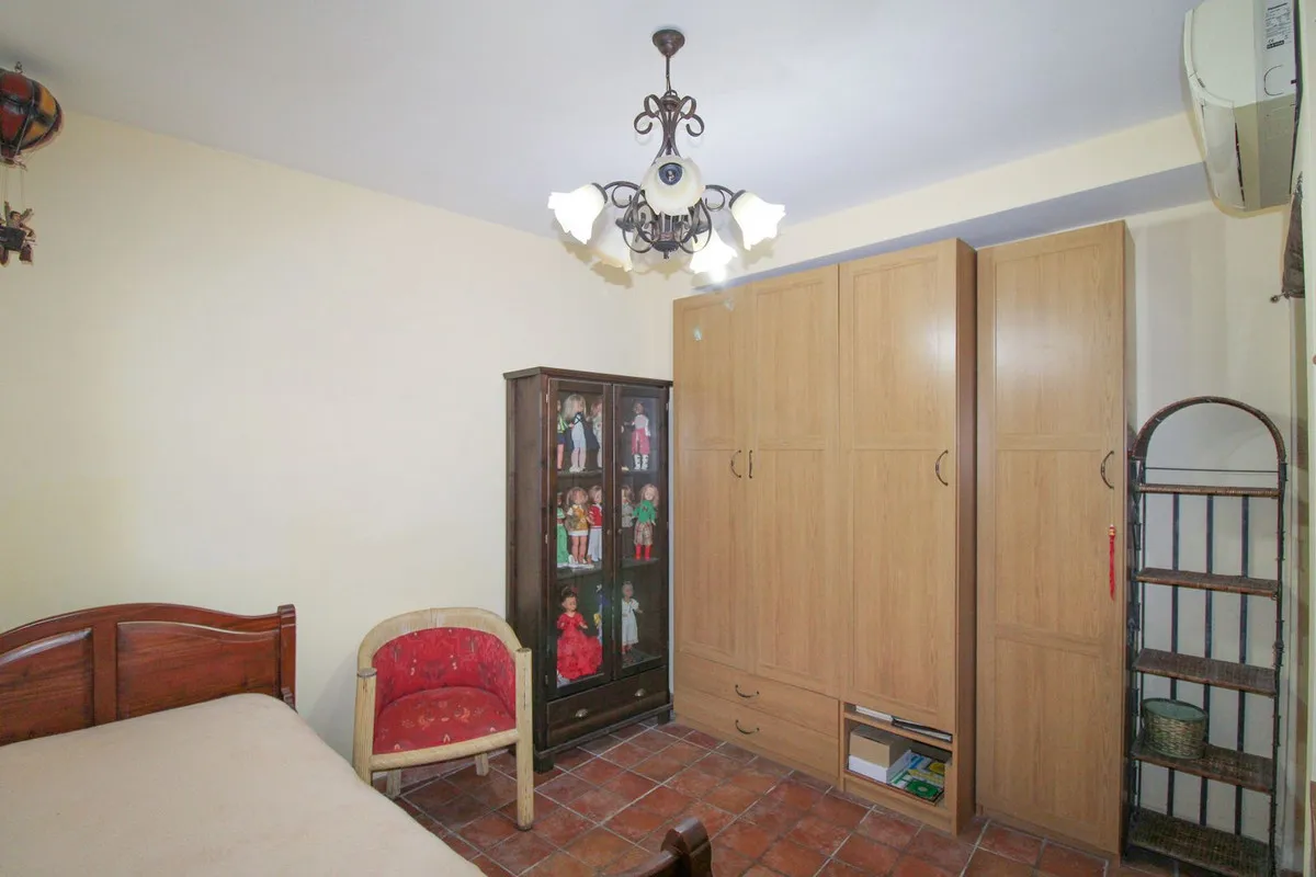 e519aa11-355c-4335-a825-a0f771975f03