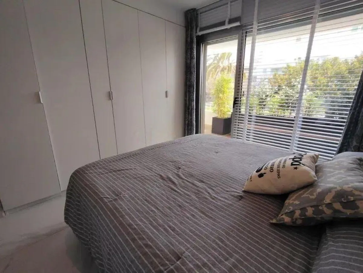 b77908d3-282e-4cf2-bef1-604d4c9a3c15