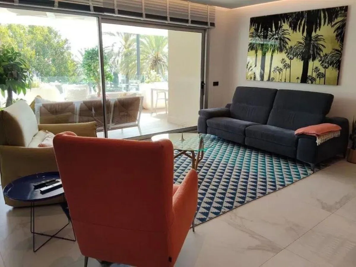 f9babe70-2f89-4f9c-9b70-9e4101010d85