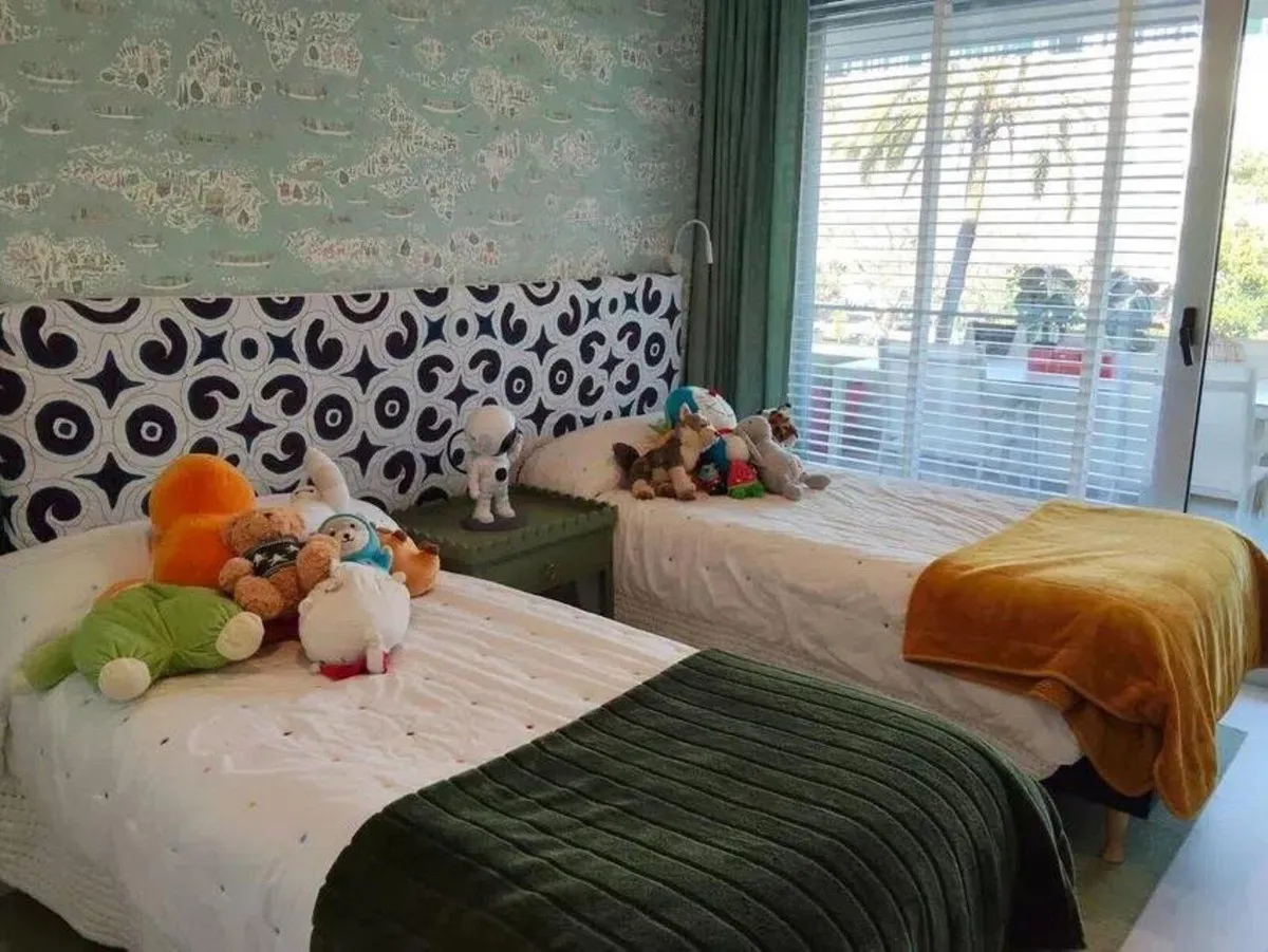 ff16ca4b-bb8a-4574-acf6-919c63e175e5