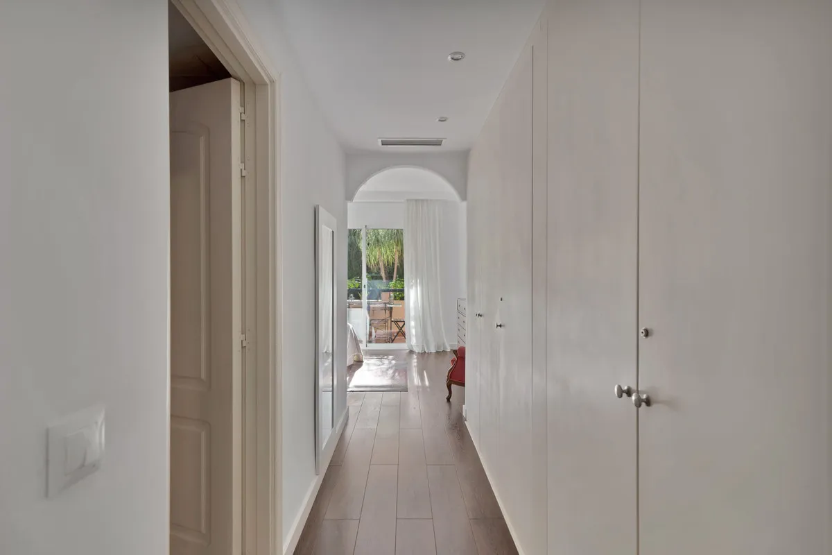 3e0bdb8f-ca14-45e9-9cf5-83e874d0ab1f