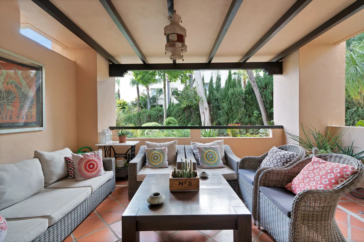 428c8b4c-17c9-42aa-a939-ad82e6125dea