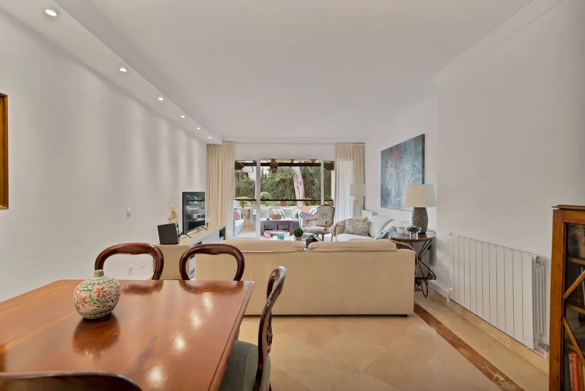 764c6919-f011-48d8-b888-1714d76dcbb6