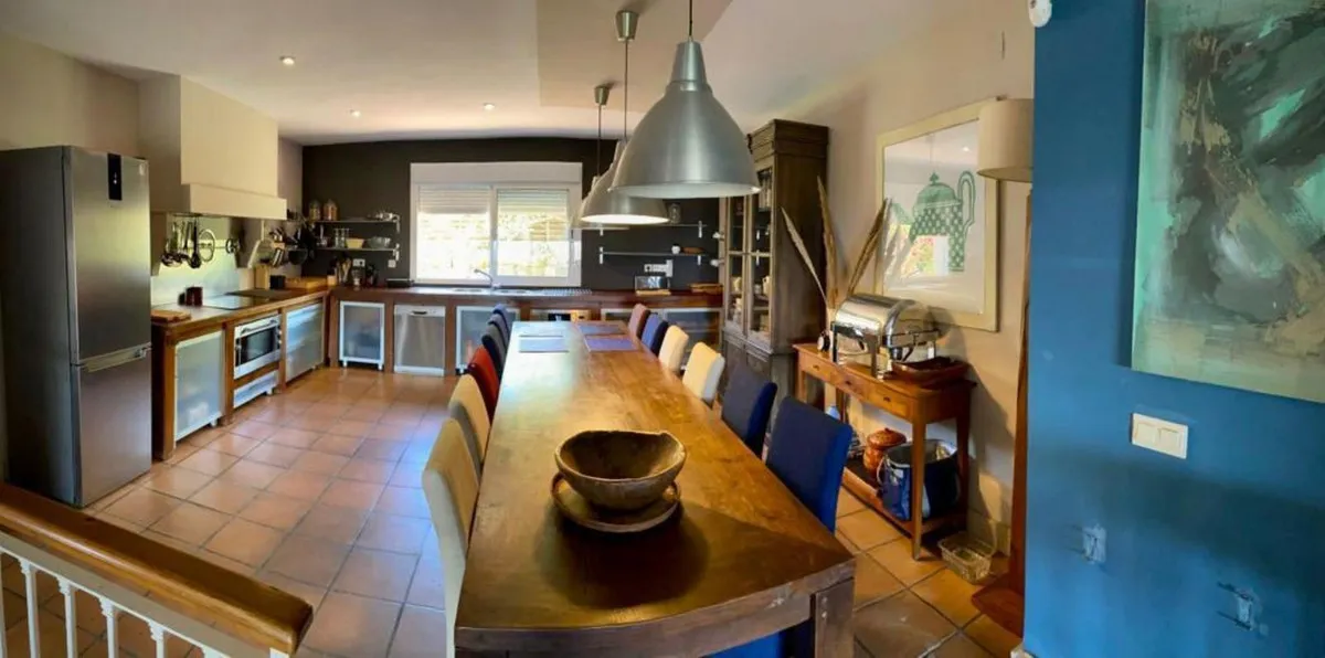 989e34c2-8fb8-4d3a-953e-28aa9662cc8e