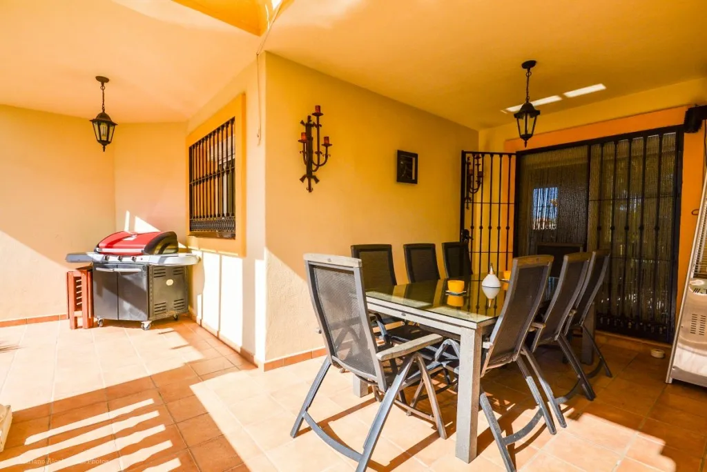 f942a550-7715-4baf-aeac-d532c6bf7b2b