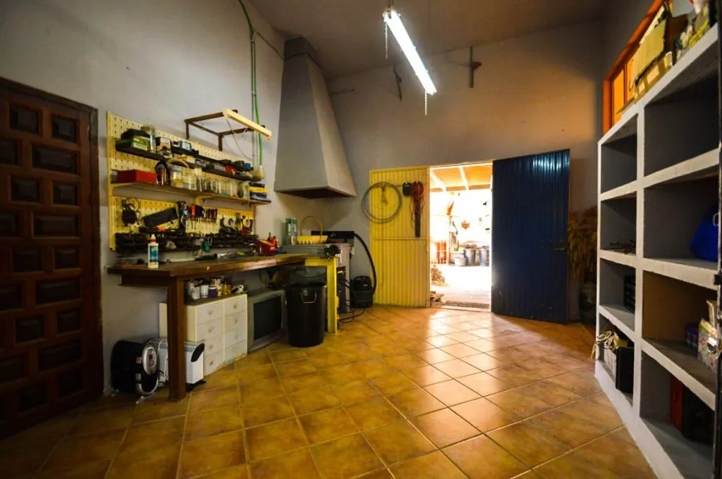 24f68e22-9bb5-4194-87a2-46710e621349