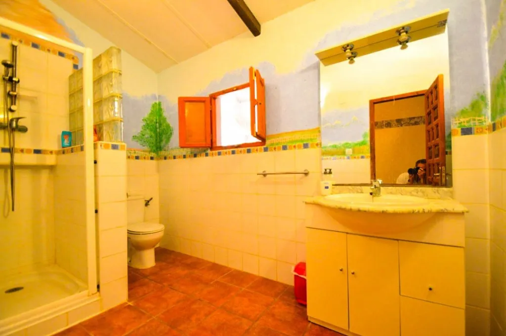 9ace36e4-c0dc-4997-88f8-0a1c4d026edc