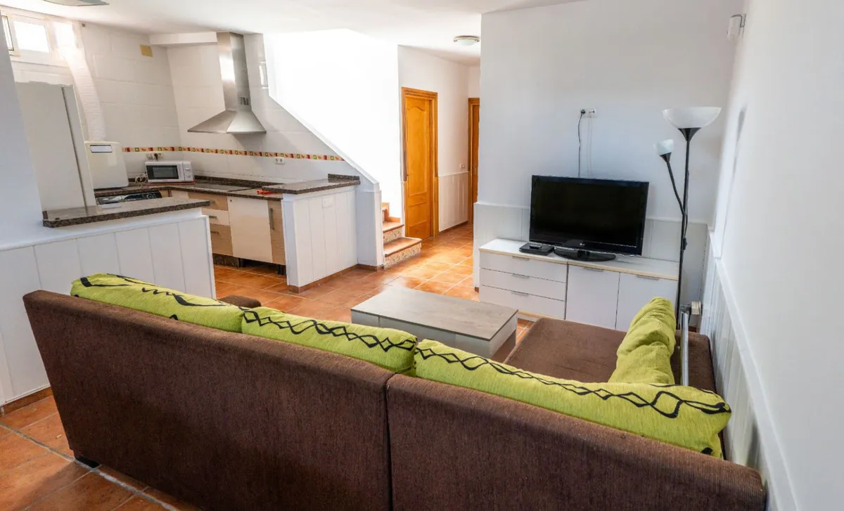 14f0933d-a694-4b6b-941e-8b98c56ee5c1