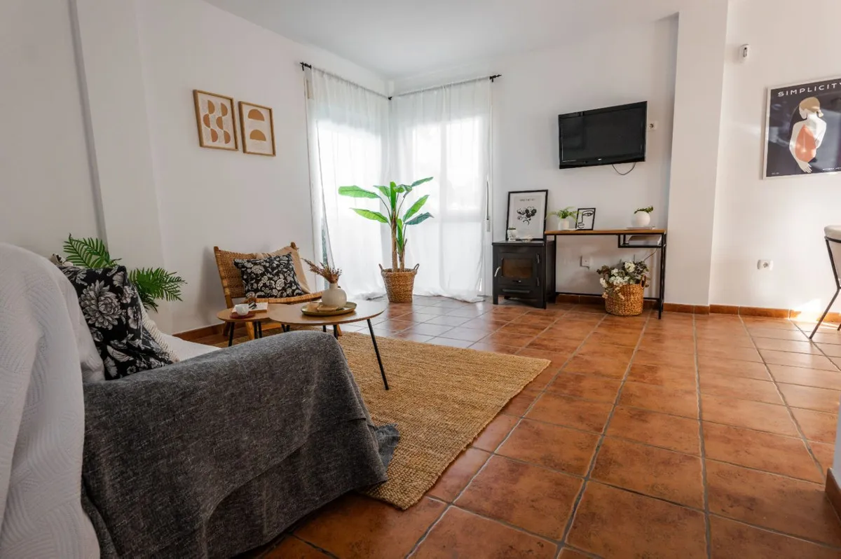 5d3ff932-bd37-4bf7-be0f-a7d8dd30f938