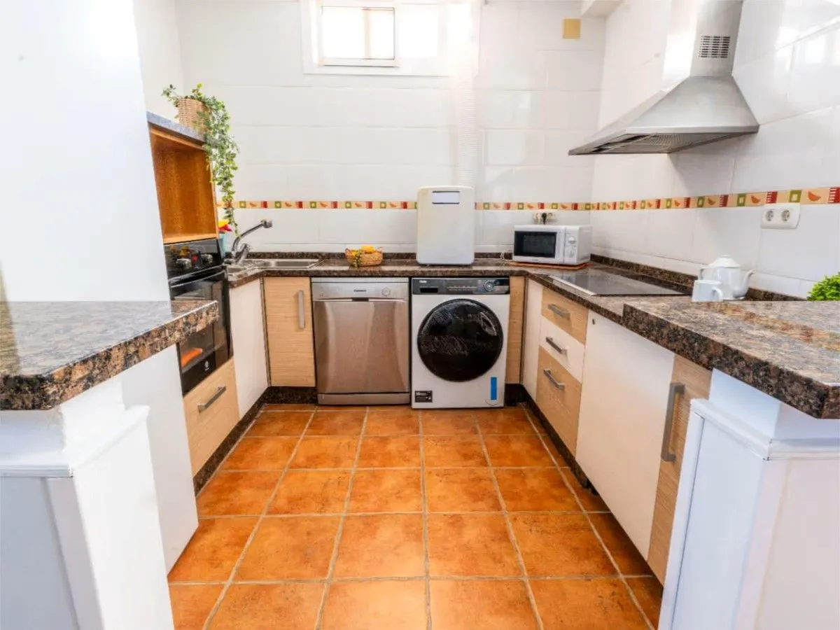 629ffb5f-33b0-4c9c-afae-a290ec7fe1bd