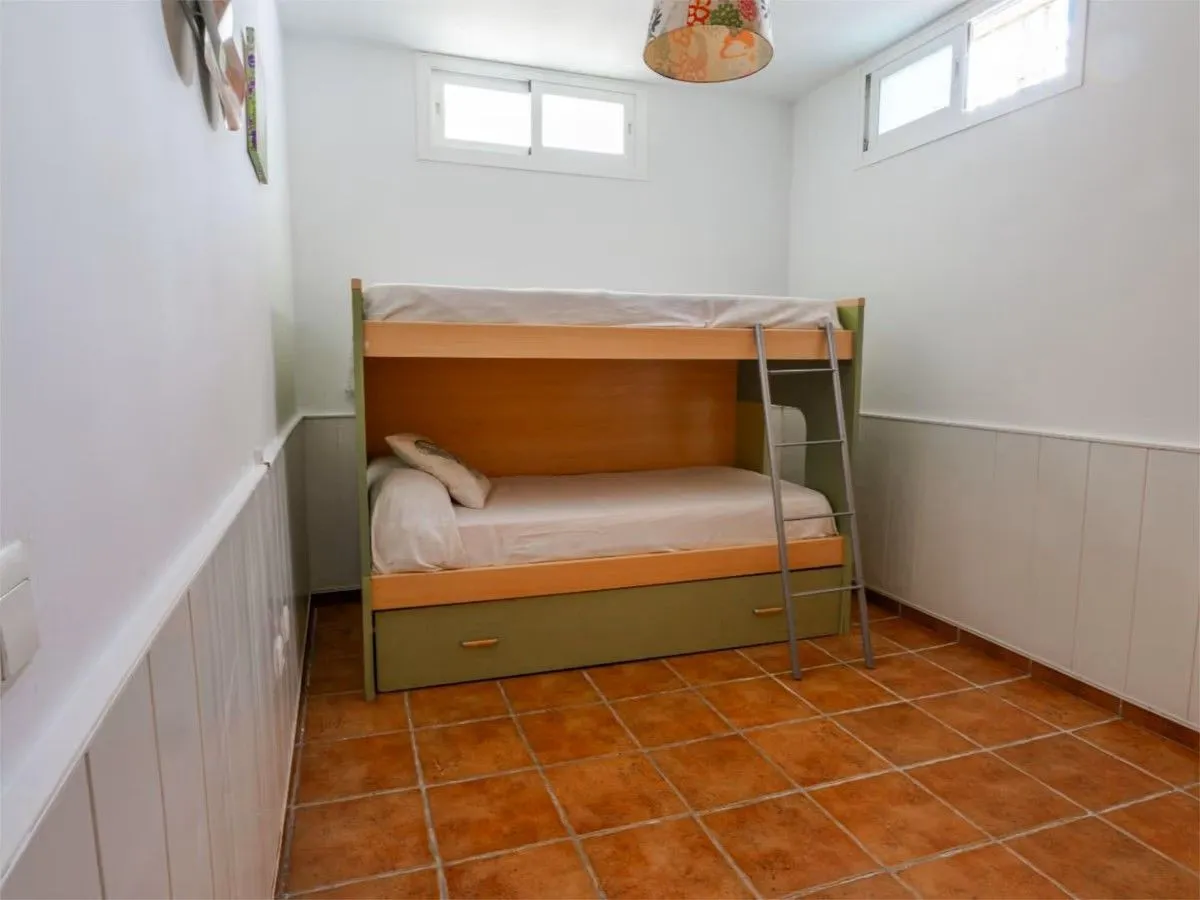 75c9b702-d5a3-4ab9-ad5e-458b6a31b09b