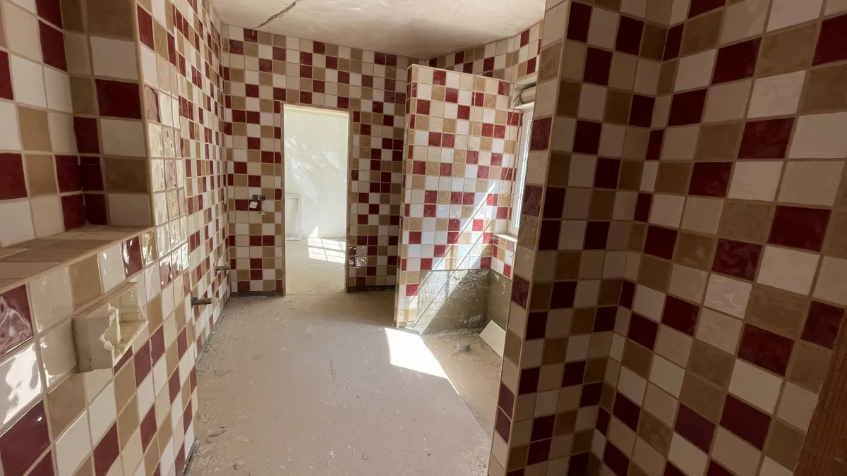 aad05119-79d8-43c3-92c5-0a44870b9418