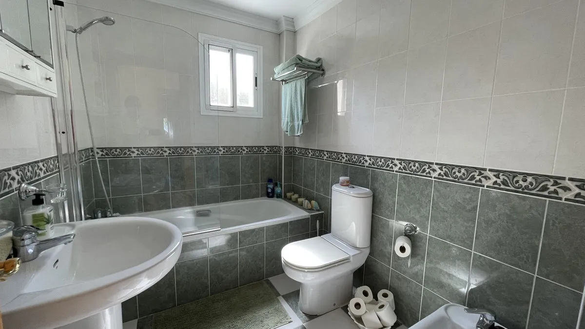 34e47467-3247-4985-87f9-50c905392ea3