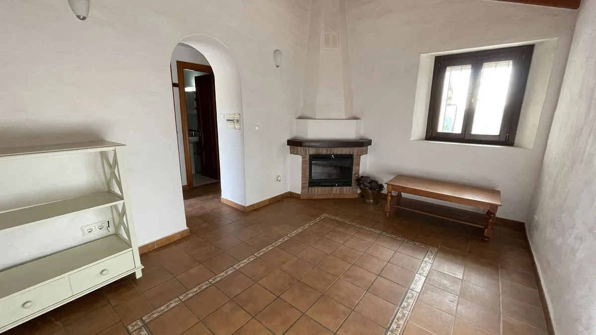 c60121e8-63d2-4ecf-a573-af536a45cdc2