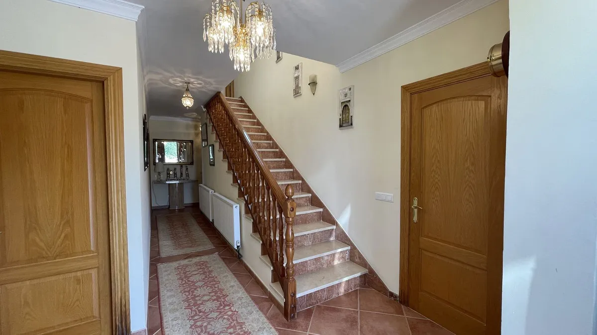 e7f9caac-65a0-4a26-9ecf-6eba7fbb927e