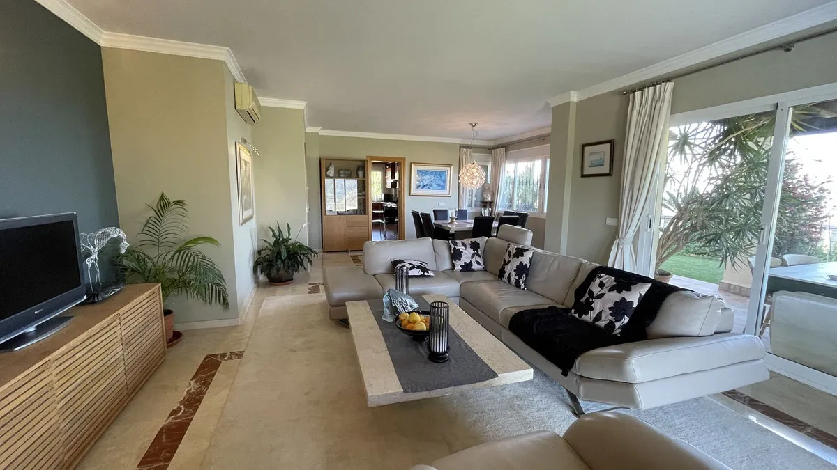 ee1866ad-8a87-4879-b78d-1bb260212b32