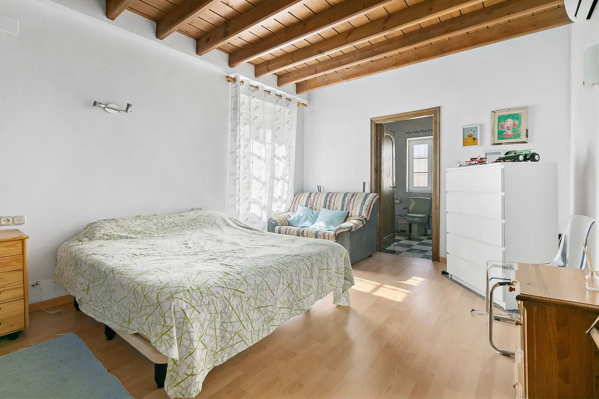 bf6e0b4d-23a7-4632-969a-49747ab06c6a