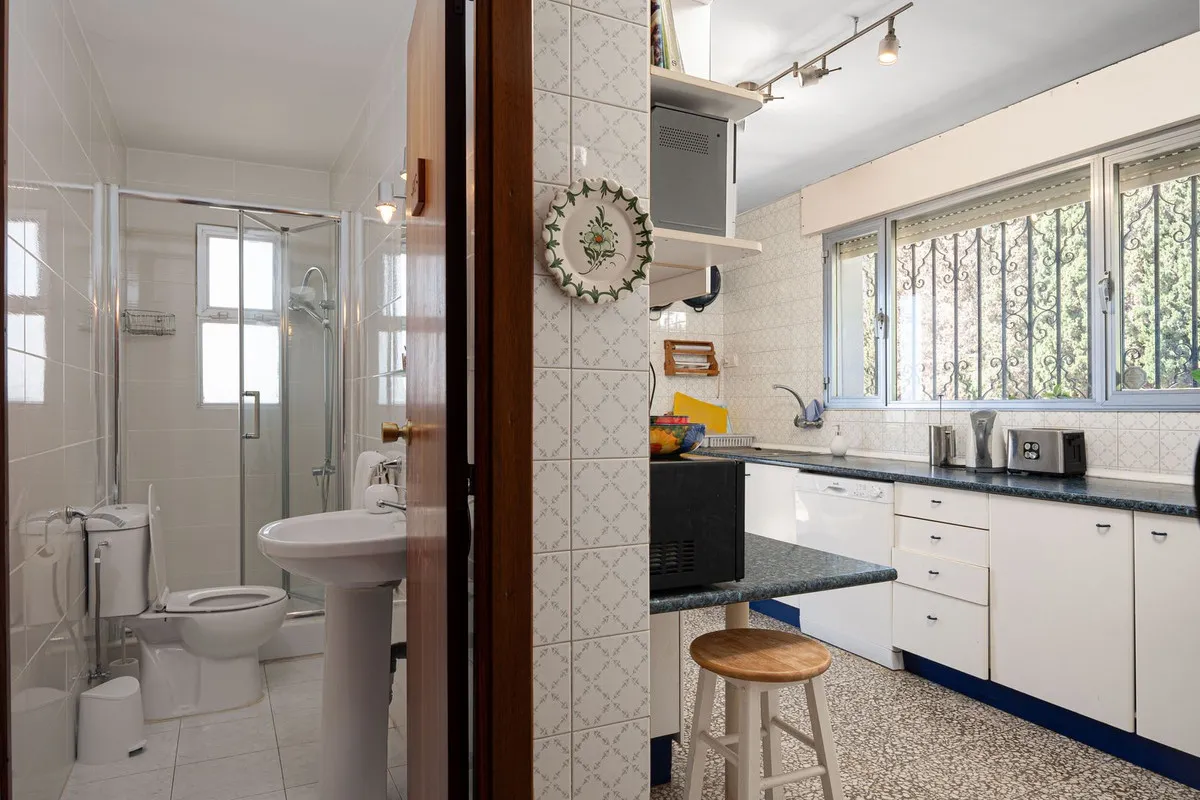 0de6a8bf-e856-4fde-897f-3d989194806a