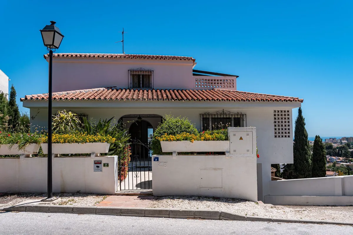 fd72ecda-b1d6-431e-a22e-3bd23351b3c3