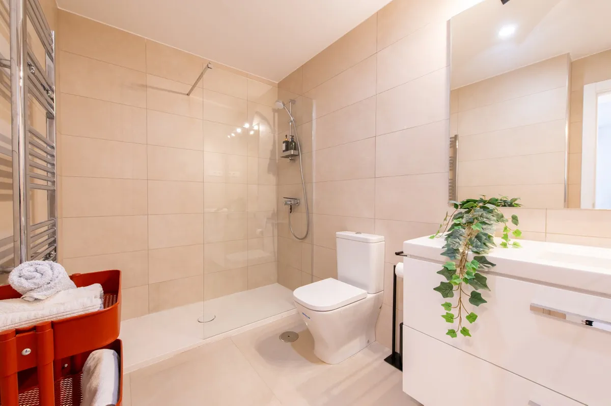 076363cc-88f4-4b2d-9316-6879c3d748af