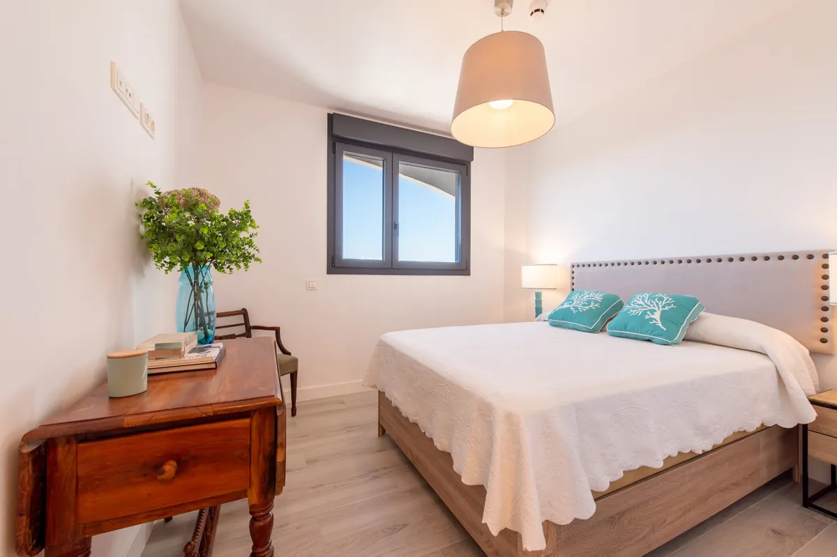 7bd59f7b-ce8b-494f-9725-ec9af6b35176