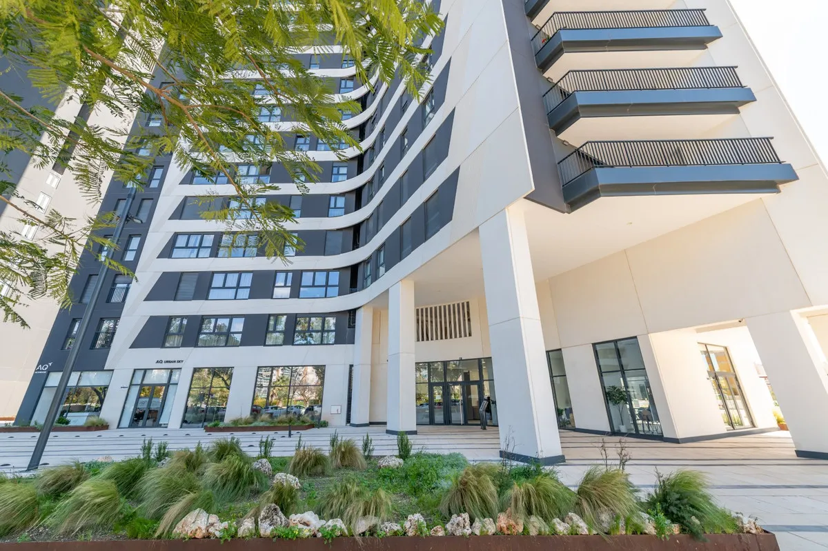 f83b9270-eeb9-4cee-8bd4-d54ae45b781f