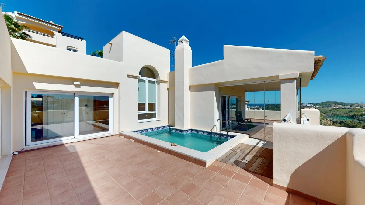 9a01a4df-ffee-43dc-b952-f94bcd356571