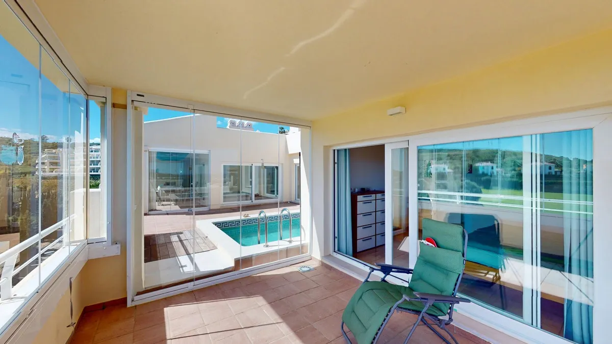 b07b485c-34f2-46f7-9237-f71d4f0e98a2