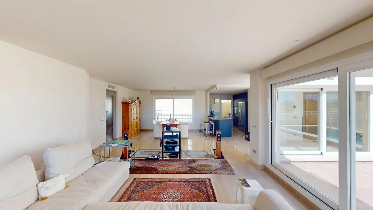 b84ee412-78b7-47f2-bca2-a998bcb103c0