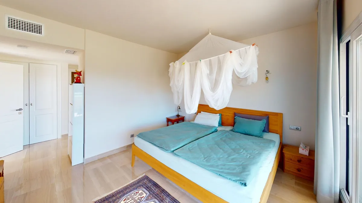 febbe514-c50f-4cb9-9636-57c94ecb8b72