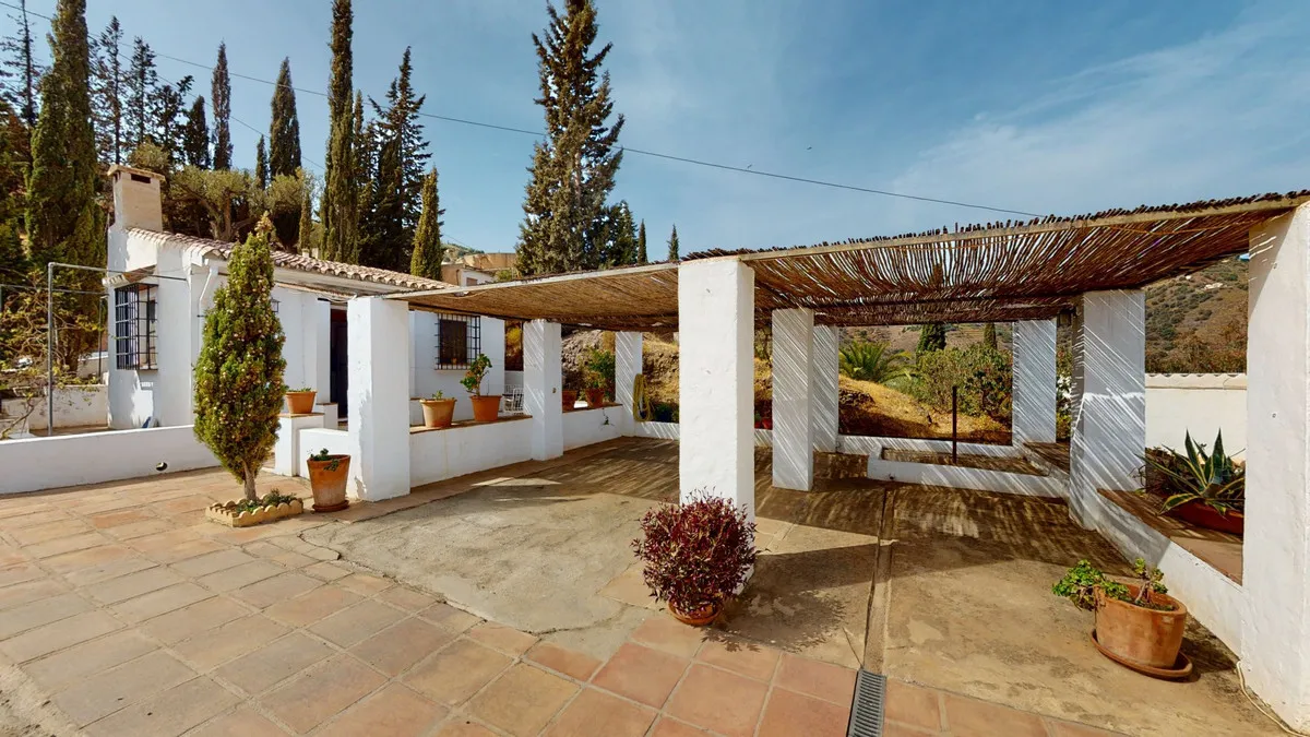 6fb6099d-e4f3-49c2-af9a-97f37f8d1e6d