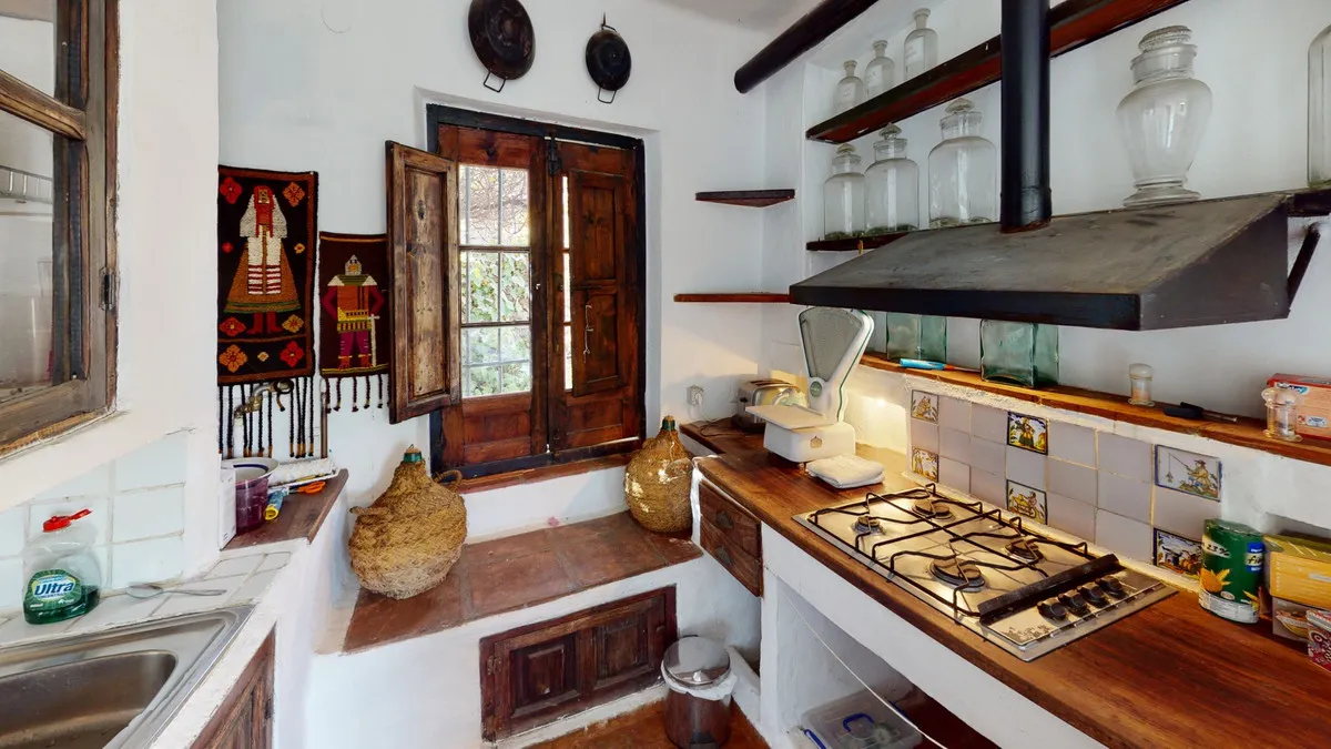 8b93fbe7-be4f-4add-a5f1-6803a1dbc2d3