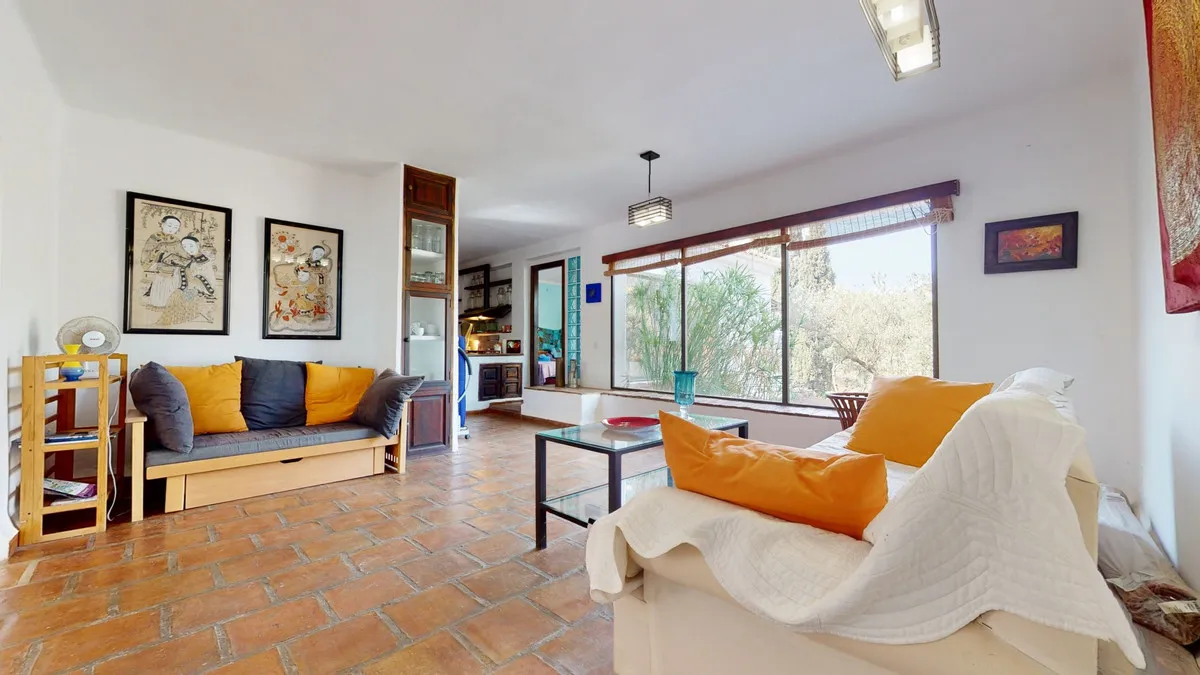 8e223276-d080-4725-a8ce-5811cf313105