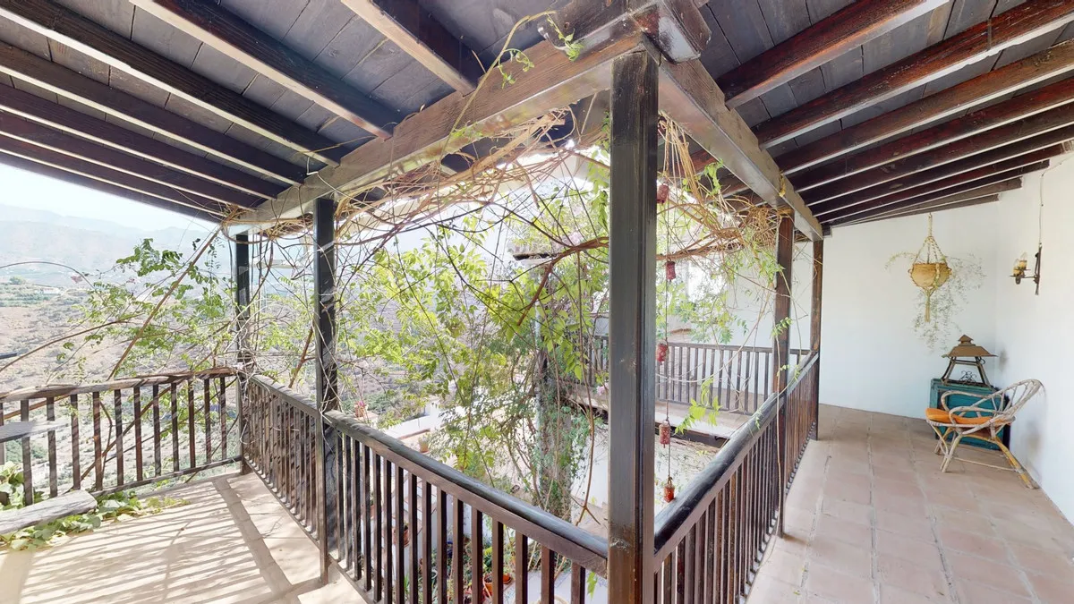 ca241f84-01e4-447a-9388-42560f3db70b