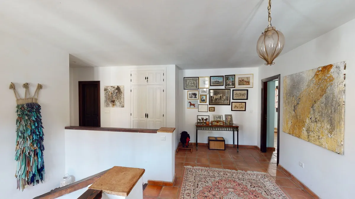 e3ac7e3d-8829-4ee9-8798-72a6c1be3a3e