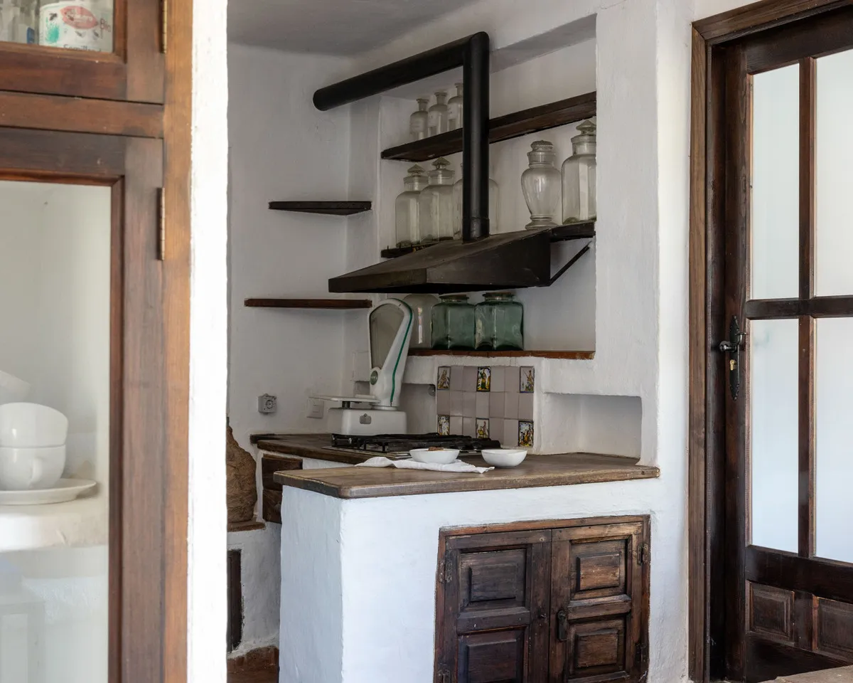 9368a5a6-0b09-4915-9240-8f046c96de1f