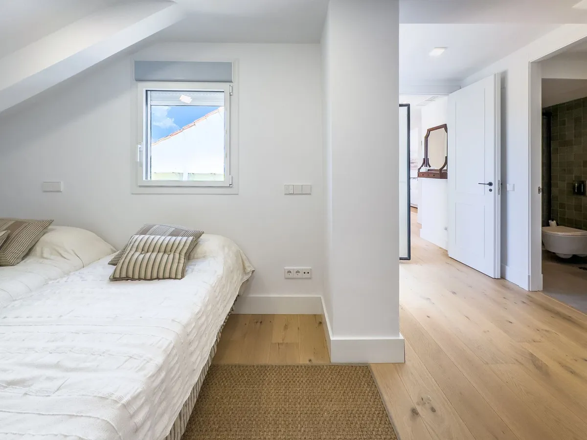 1fe918a5-64ad-4e42-b53c-4a43d9b4f6ca