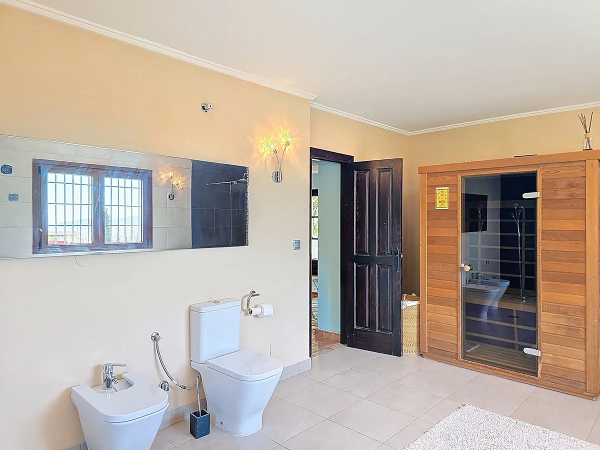 0b6817b5-65ac-432a-a0c2-66c8946c451b