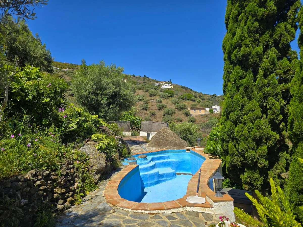 6920af93-fb03-462d-945f-dc4cd55d23a8