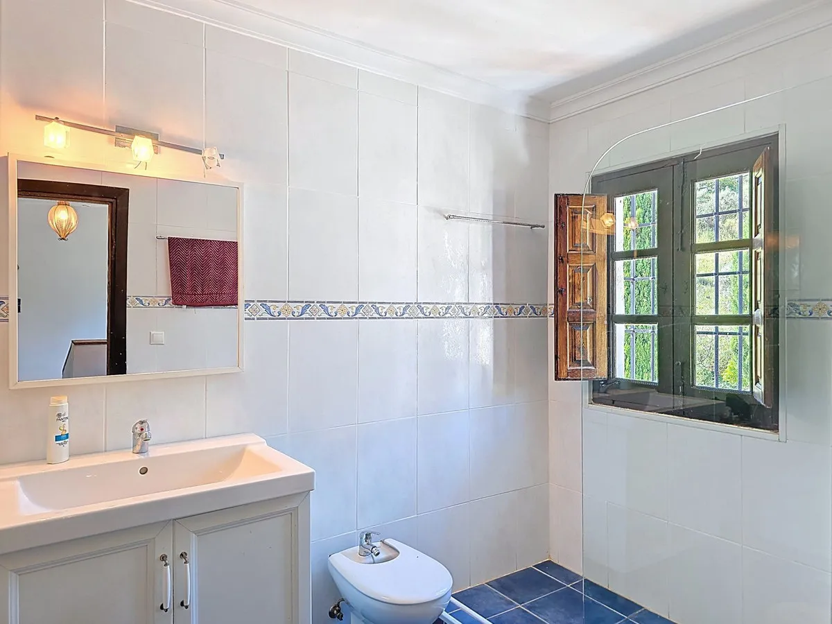 898fae1f-0498-4c86-89db-5369e24a45a5