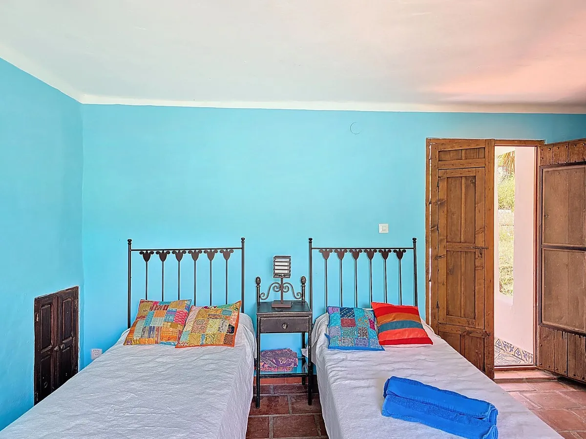 b229248a-2a9d-488f-9943-fd213169b956