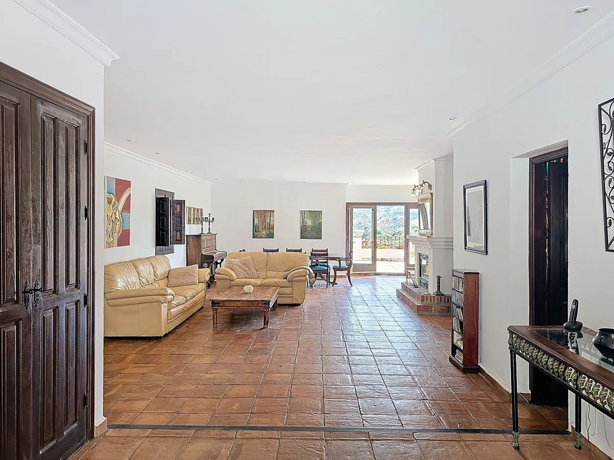 b72eac5d-2903-4f3a-bb27-7f69c1ce09b1