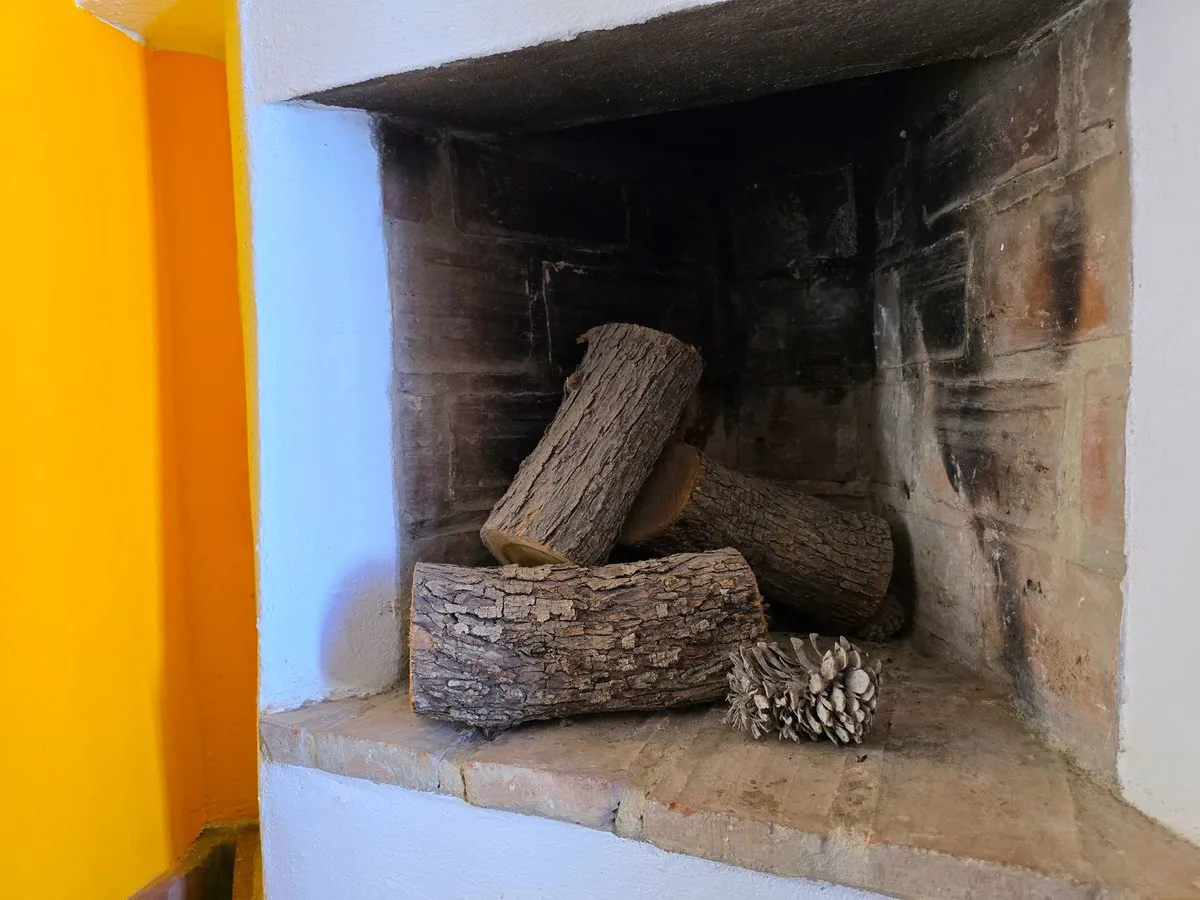 eb9ef0a5-a268-4ba3-9310-7d81ff0ebe77